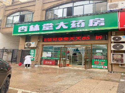 江城铝塑板门头招牌的特点。